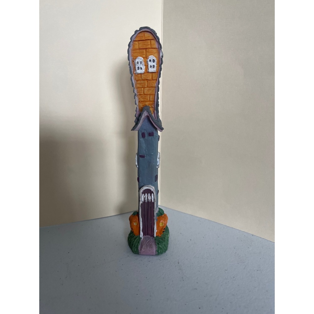 Halloween Skinny House Figurine Tall Narrow Spooky Haunted Resin Decor 7 Inch